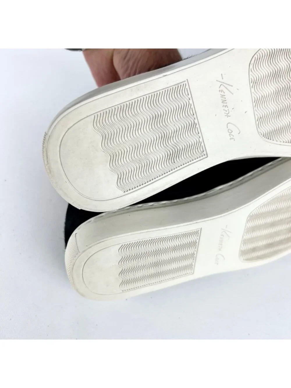 Kenneth Cole King Womens Sneaker Black Haircalf Fashion Slip On Shoes size 8